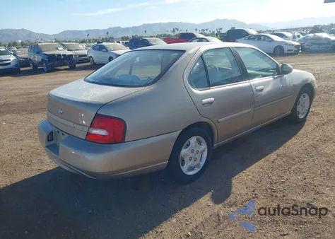 2000 Nissan Altima Gle/Gxe/Se/Xe from USA, damaged, VIN 1N4DL01D2YC161377